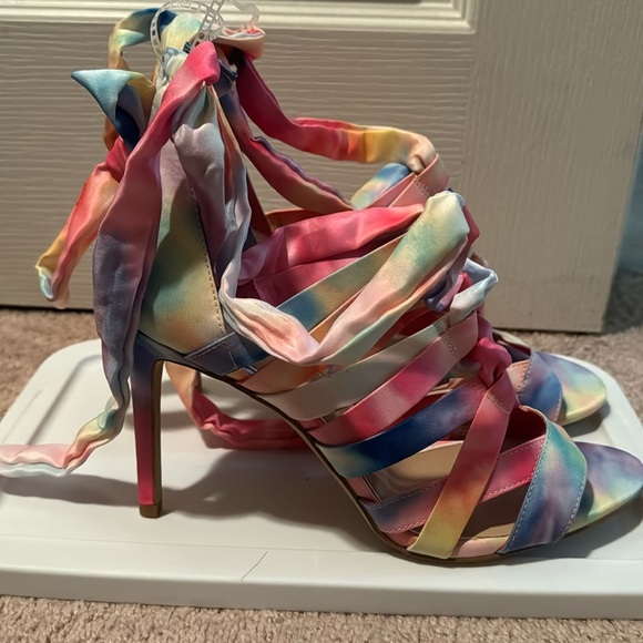 Gianni Multi color wrap sandals - Picture 1 of 5